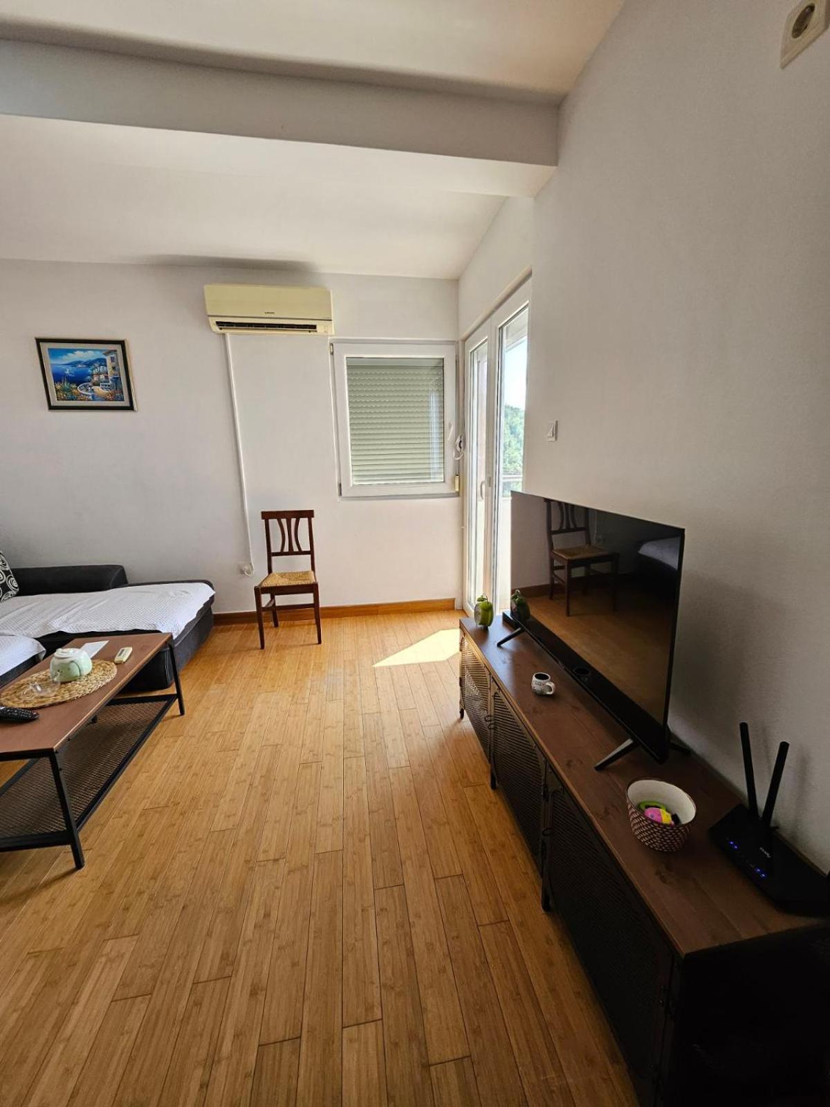 Panorama Milocer Apartment *